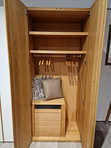 Soft Drehtürenschrank 12