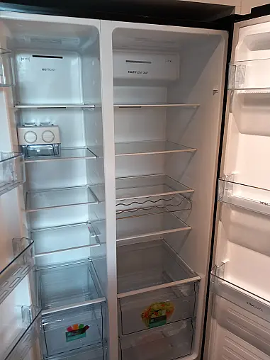 Moderne grifflos Küche in Weiß