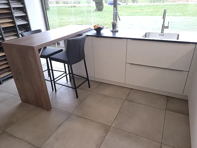 L-Küche mit Miele Geräten