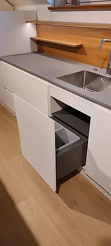 Schreinerküche // hochwertige, exklusive und individuell angefertigte Schreinerküche aus der Möbelmanufaktur Kann // Abverkaufsküche