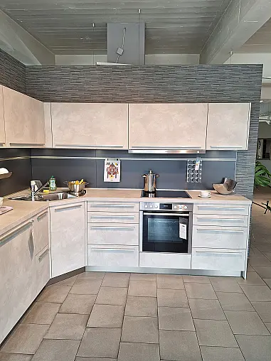 L-Küche in modernem Design