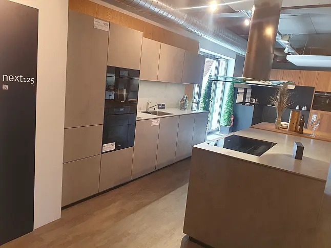 NX 950  Luxus Pur
