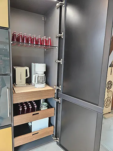 Valcucine Hochschränke wandhängend