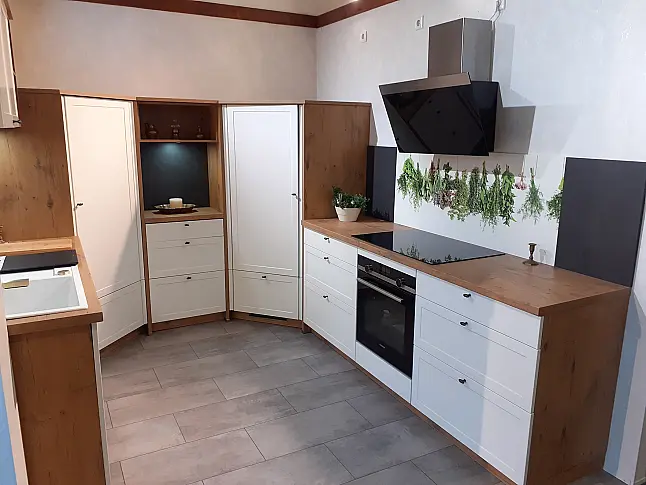 Moderne Landhausküche Weiß seidenmatt