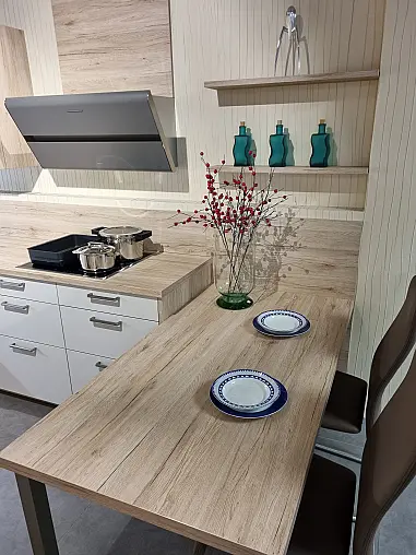 AV 2030 SATIN Hochglanz Lack