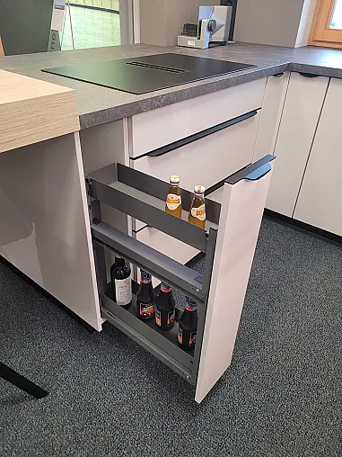 U-Küche mit vielen Extras