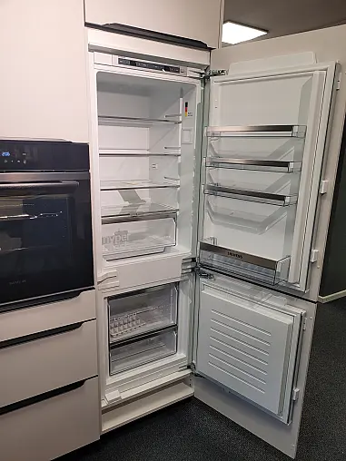 U-Küche mit vielen Extras