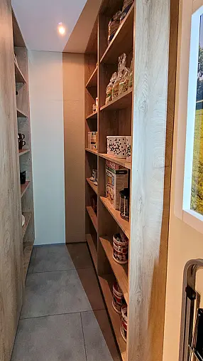 Küche mit Sitzgelegenheit