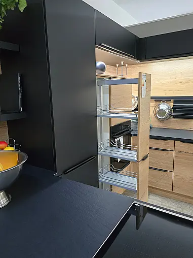U-KÜCHE IN MODERNEM DESIGN