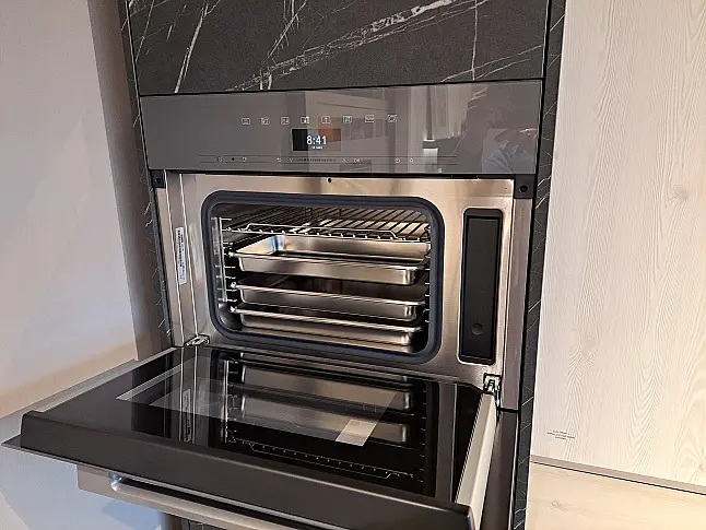 MIELE Dampfgarer DC 7440 in graphitgrau Ausstellungsgerät
