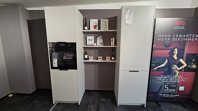 Häcker AV 1000 Sandgrau