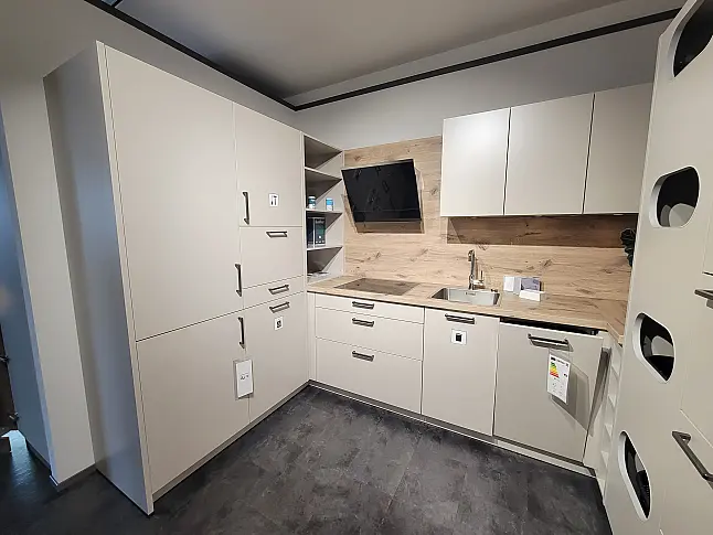 Hauswirtschaftsraum Nova K210 sandgrau