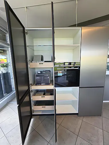 Hochschrankblock Modern in Edelstahloptik mit Seitenverkleidungen in 12mm echt Edelstahl