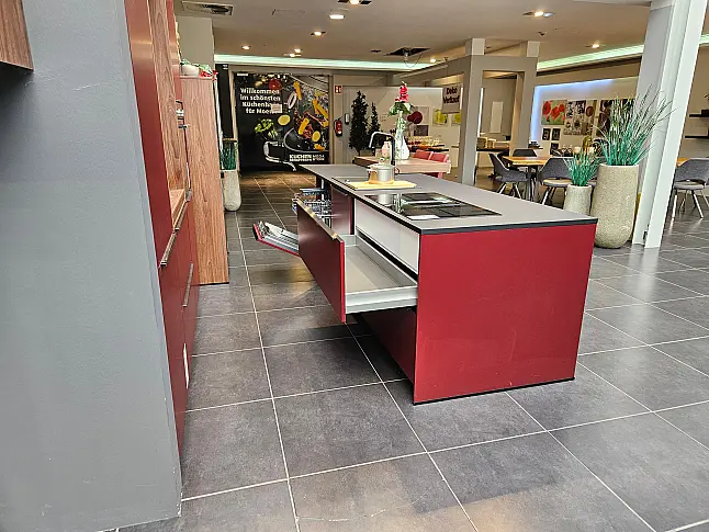 Design Küche Burgund Mattlack