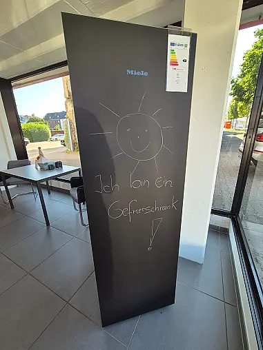 Stand Gefrierschrank