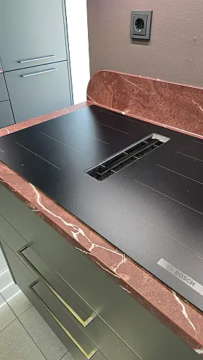 Moderne Küche mit besonderem Charakter