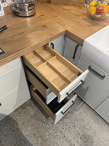 Moderne Landhausküche von Ballerina mit hochwertigen Geräten