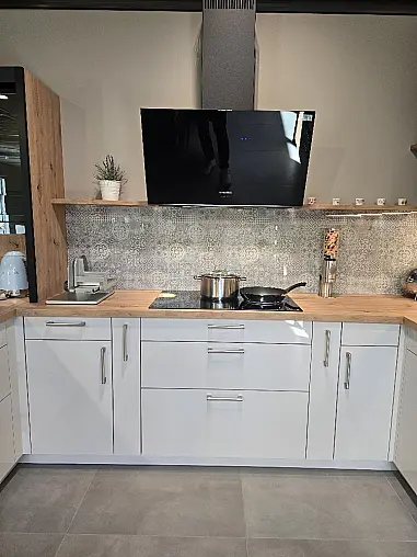 Pamploma 343 Moonlight grey  u. Sienna 149 Natural Oak