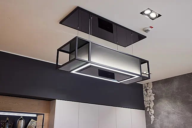 Häcker AV6000 in Satin Mattlack (D15)