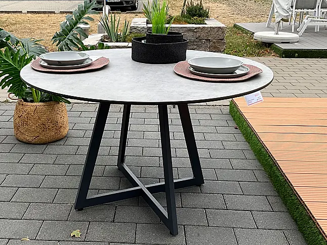Niehoff  Tisch