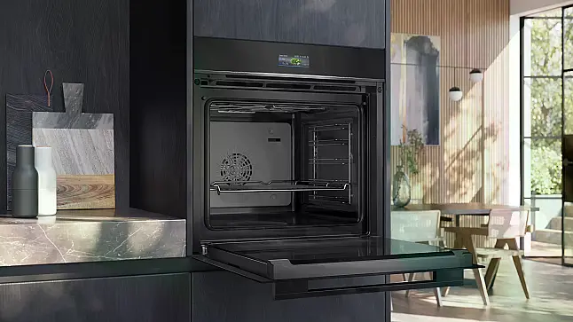 iQ700 Einbau-Backofen mit Home Connect &amp; Air Fry – leichte Gebrauchsspuren, Garantie bis 11/2030