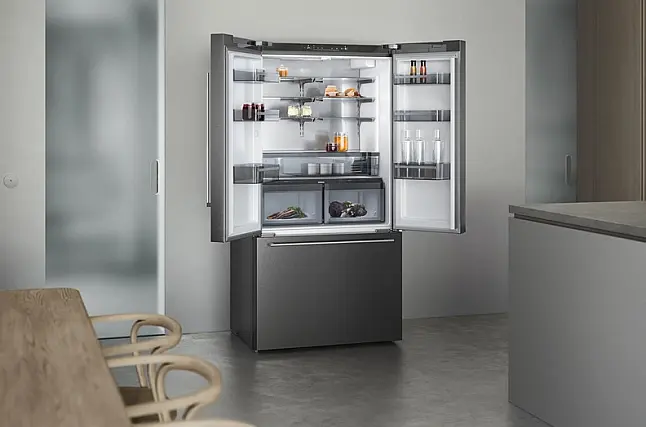 Serie 200 Standkühl-Gefrier-Kombination, mehrtürig 183 x 90.5 cm mit 3 Klimazonen