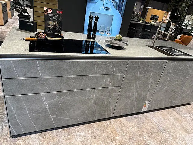 Moderne Next125 Küche aus sehr hochwertigem Ceramic