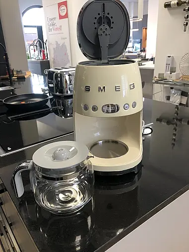 Smeg Filter-Kaffeemaschine