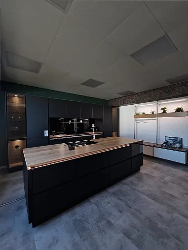 MIT BORA &amp; BOSCH ACCENT LINE