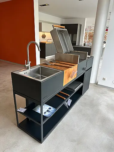 Outdoor Kitchen Frame