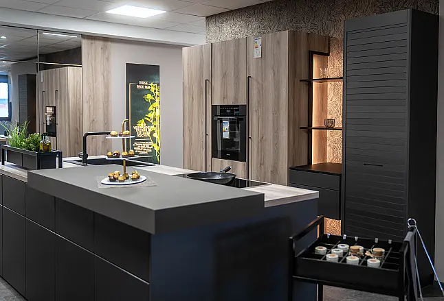 hochwertige Küche Ballerina Smart-Glas-satiniert-Karbonmetallic - MIELE-Geräte
