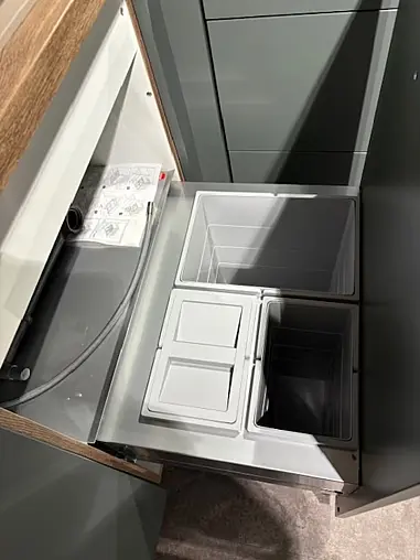 Ausstellungsküche Nobilia Easytouch Mineralgrün modern inkl. Geräten + Garantie Musterküche I Abverkaufsküche Küche