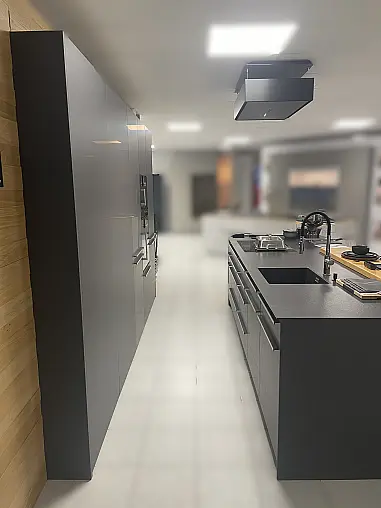 Hochwertige LEICHT Küche mit Gaggenau Geräten