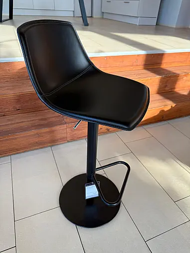 Höhenverstellbarer Hocker MIUNN