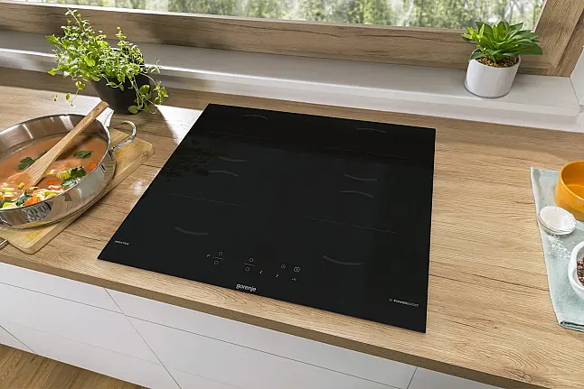 Gorenje Induktionskochfeld 60 cm GI6401BCE – TouchControl &amp; PowerBoost