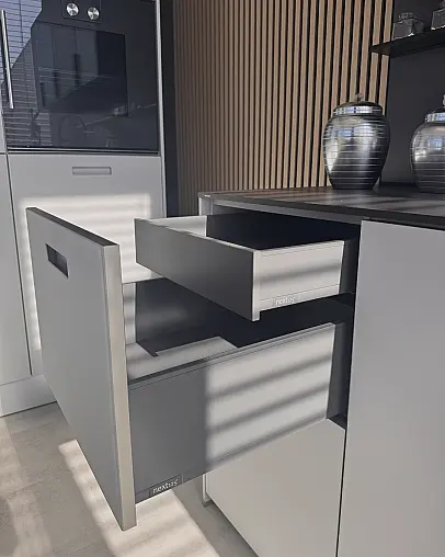 Ultramarin samtmatt/Glas matt kristallgrau