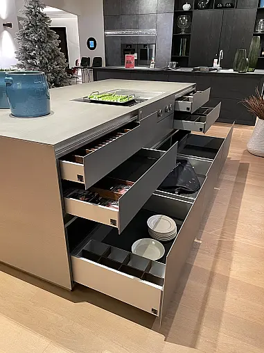 luxuriöse Design-Küche