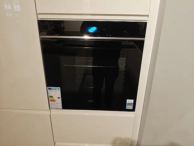 Luxus Nolte Küche Echtlack Hochglanz inkl. Siemens Einbaugeräten