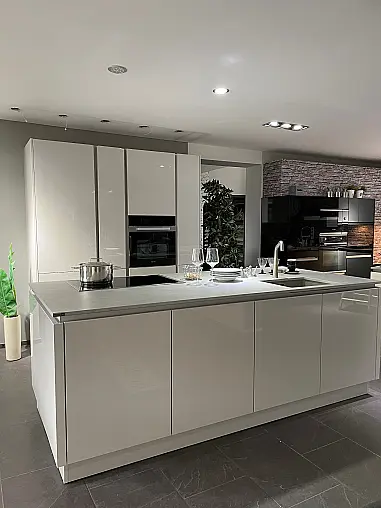 S 2 - SGZ  sterlinggrau hochglänzend