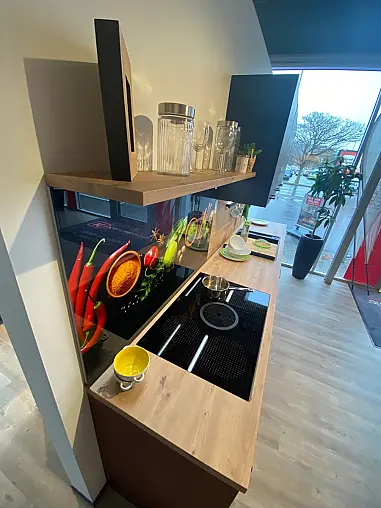 Koje 2 Nobilia Easy Touch Lacklaminat mit Junker Geräten