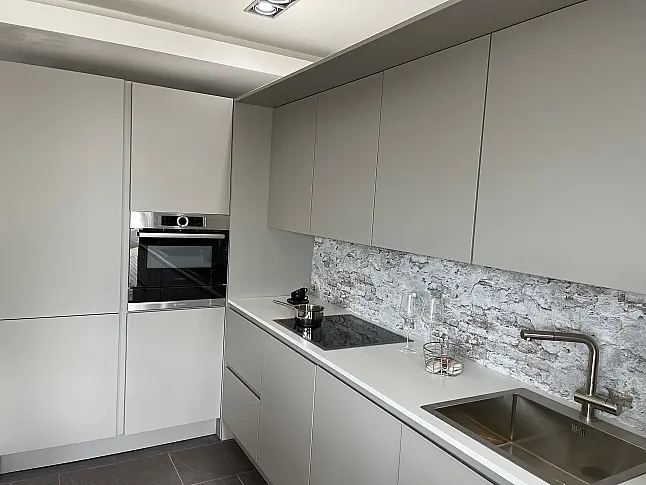 SieMatic SLC - LSZ grifflos  smartlaque NEU kieselgrau samtmatt