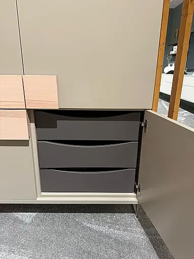 funktionales Highboard