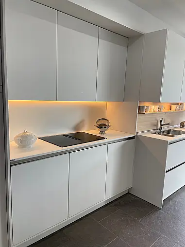 Musterküche SLC lotusweiss smartlaque samtmatt