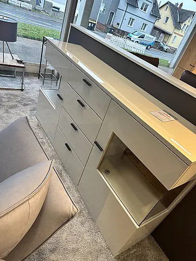 Sideboard in Hochglanz Seidengrau