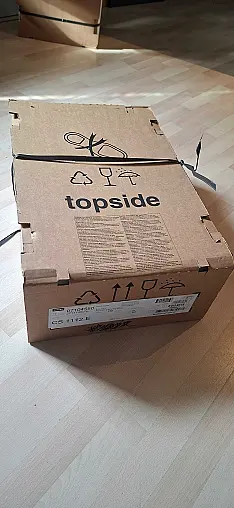 neues Miele Kochfeld, in geöffneter Originalverpackung