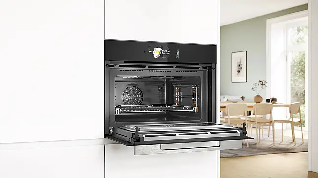 Bosch Serie 8 Einbau-Kompaktbackofen mit Mikrowellenfunktion 60 x 45 cm Schwarz