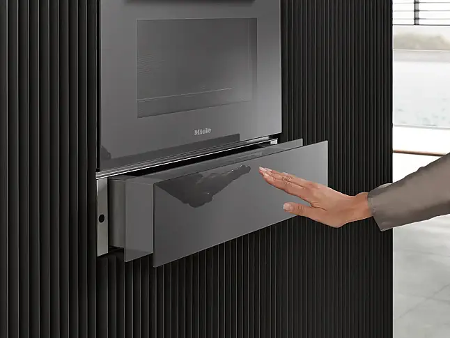 Vakuumierschublade Obsidianschwarz Matt