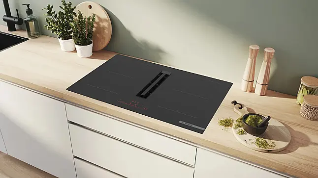 Bosch PVQ811H26E Dunstabzugs-Induktionskochfeld