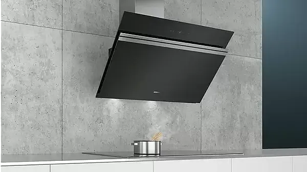 iQ700 Wandesse 90 cm Klarglas schwarz bedruckt