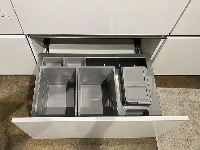 Moderne L-Küche Grifflos